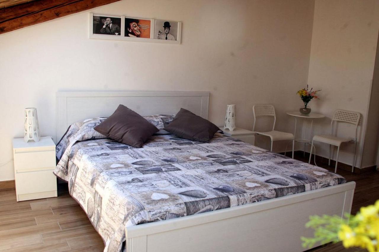 Il Tesoro Di Napoli B&B Eksteriør billede